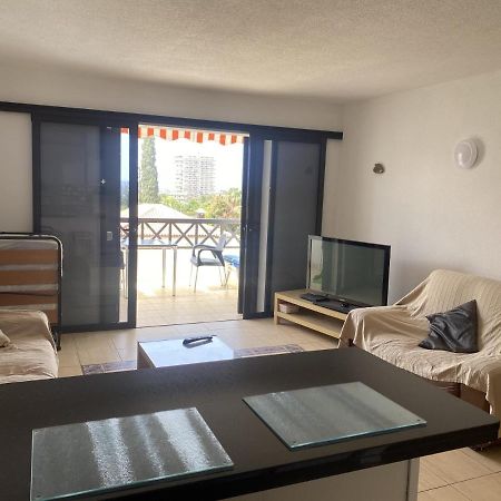 Apartment 7B2, Victoria Court 1,Avenida Londres 6, Los Cristianos, 38650, Tenerife ロスクリスティアーノス エクステリア 写真